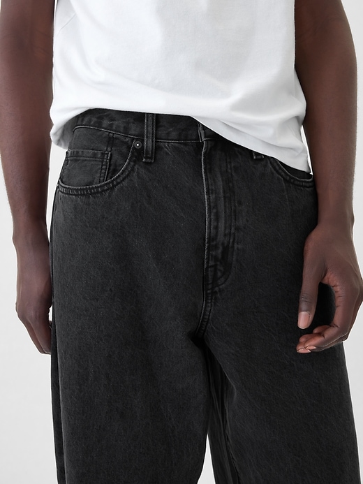 baggy jeans