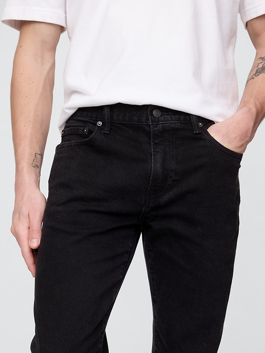 slim jeans