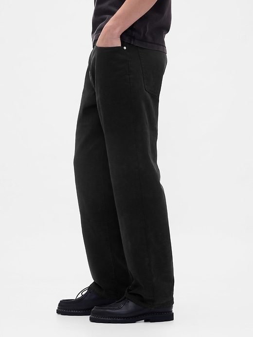relaxed straight jeans