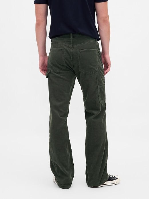 cordhose im stil der 90er jahre locker geschnitten für zimmerleute