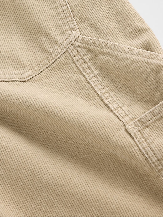 cordhose im stil der 90er jahre locker geschnitten für zimmerleute