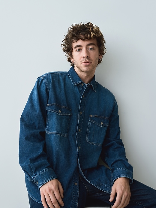 lässiges jeanshemd