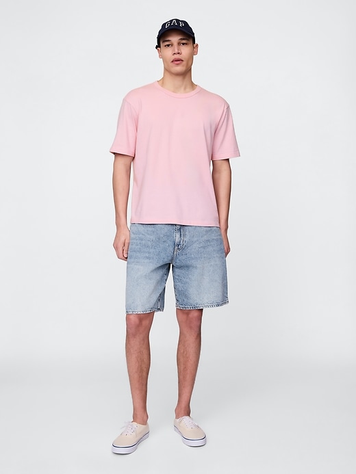 lässige jeansshorts aus den 90ern