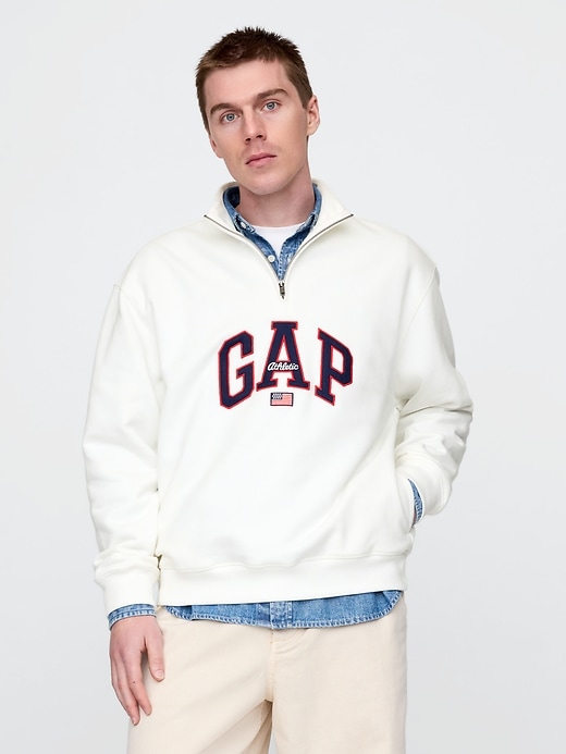 schwergewichtiger pullover mit arch-logo