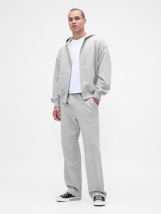 schwerer oversize-kapuzenpullover mit reißverschluss