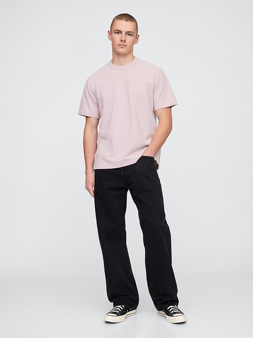 piqué-t-shirt mit lässiger passform