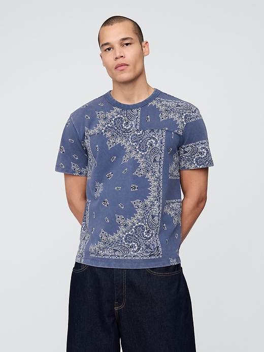 piqué-t-shirt mit lässiger passform
