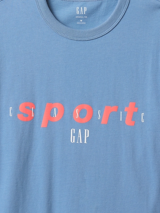 gap sport logo t-shirt