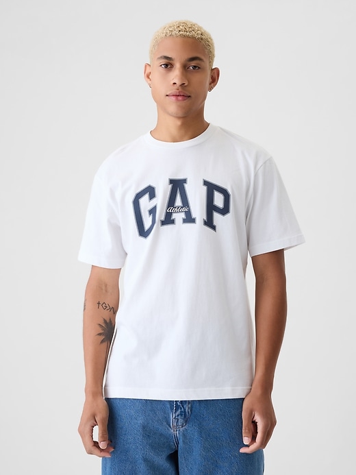 gap arch logo t-shirt