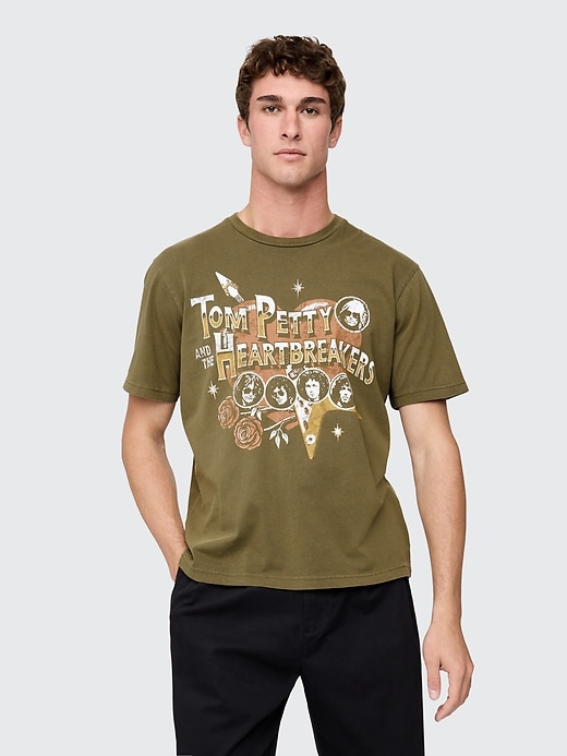 tom petty and the heartbreakers relaxed graphic t-shirt