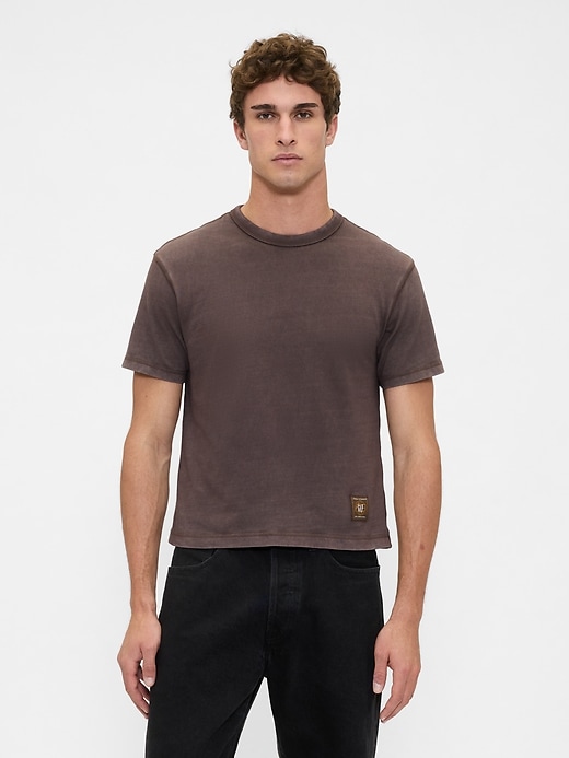 schweres kurzes grafik-t-shirt