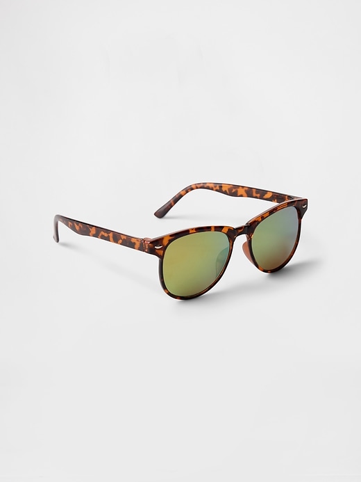 runde sonnenbrille aus recyceltem material für kinder