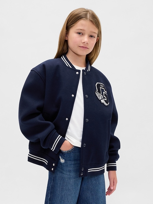bomberjacke mit college-logo für kinder