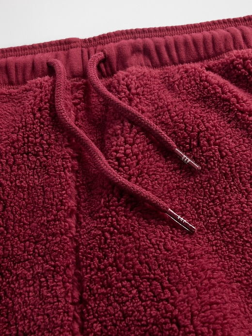 bequeme jogginghose für kinder mit sherpa-futter