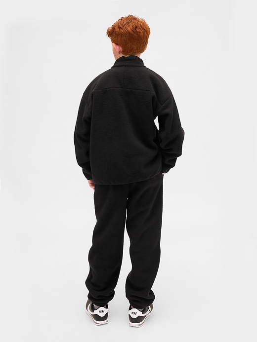 kinder-jogginghose aus sherpa-fleece