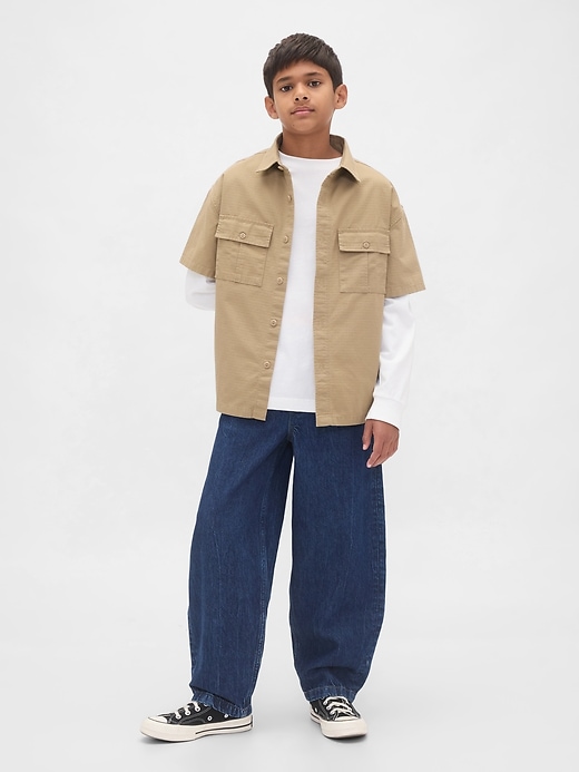 kinder-jeans mit lockerem schmal zulaufendem bein