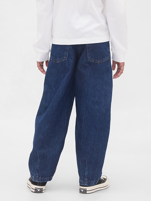 kinder-jeans mit lockerem schmal zulaufendem bein