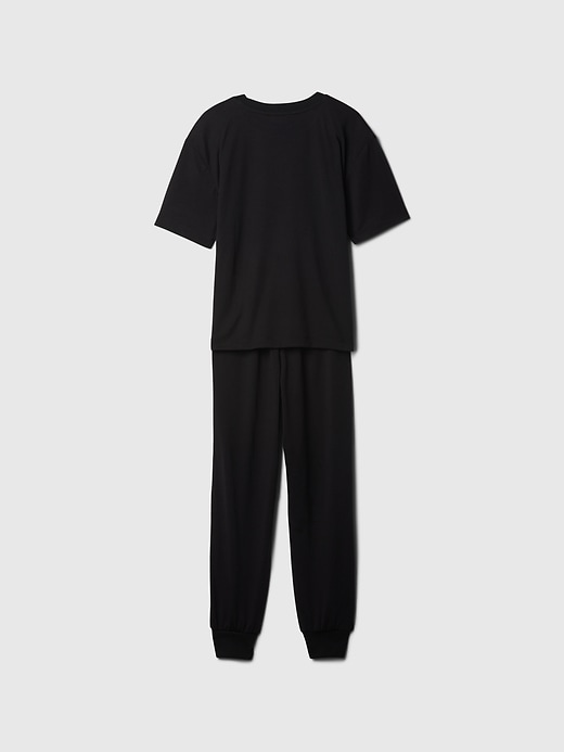 kinder-pyjama-jogging-set aus recycelten materialien