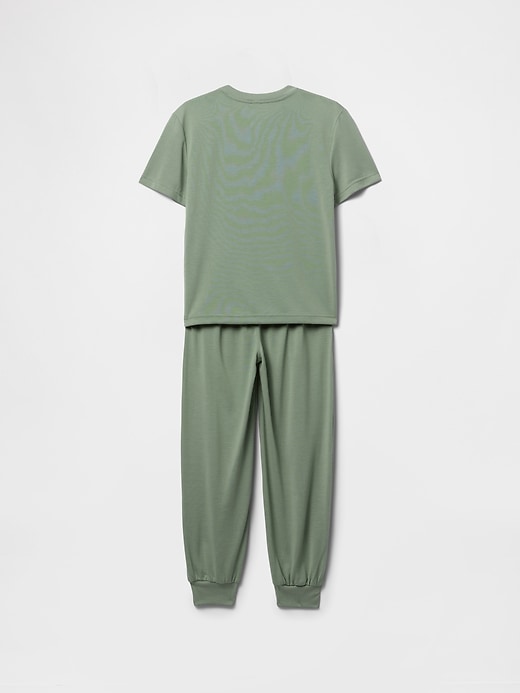 kinder-pyjama-jogging-set aus recycelten materialien
