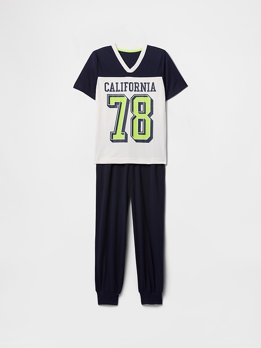 kinder-pyjama-jogging-set aus recycelten materialien