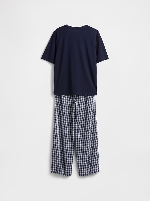 kinder-pyjama-set aus recycelten materialien