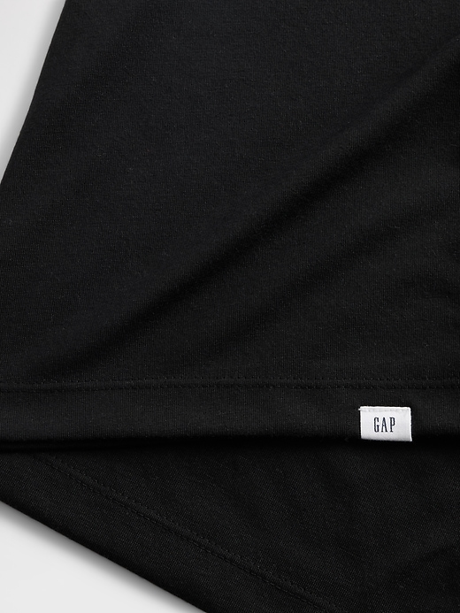 Übergroßes pyjama-t-shirt aus recycelten materialien für kinder