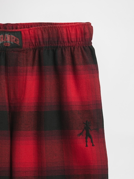 stranger things kinder-pyjamahose aus recyceltem flanell