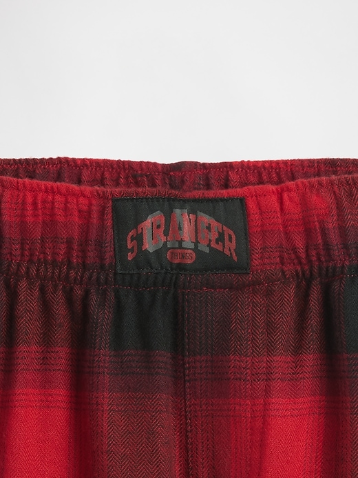 stranger things kinder-pyjamahose aus recyceltem flanell