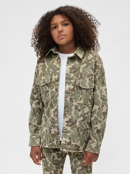 lässiges kinder-camo-jeanshemd