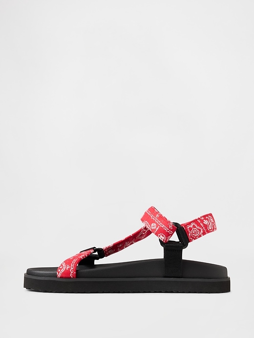 kinder-sandalen aus canvas mit riemen