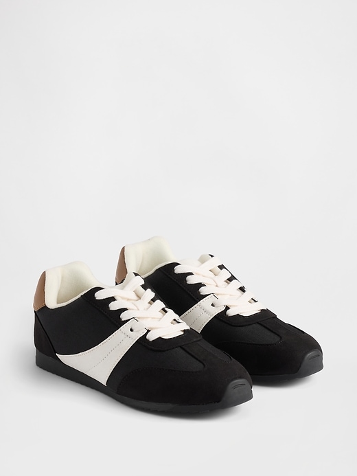 kinder-nylon-sneakers