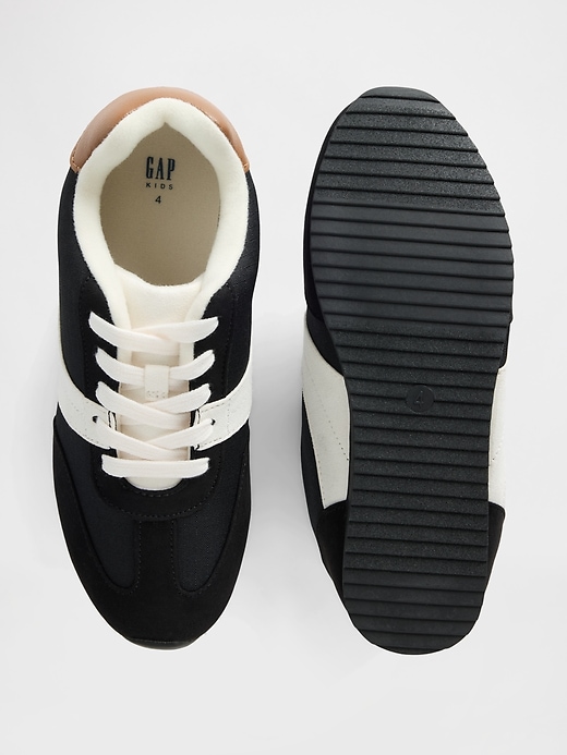 kinder-nylon-sneakers