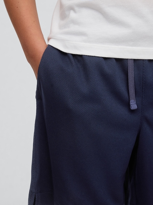 gapfit kinder-shorts 15 cm aus recyceltem mesh