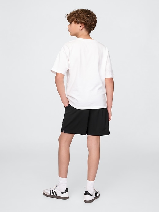 gapfit kinder-shorts 15 cm aus recyceltem mesh