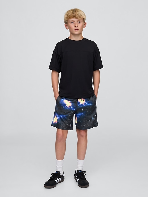 gapfit kinder-shorts 15 cm aus recyceltem mesh