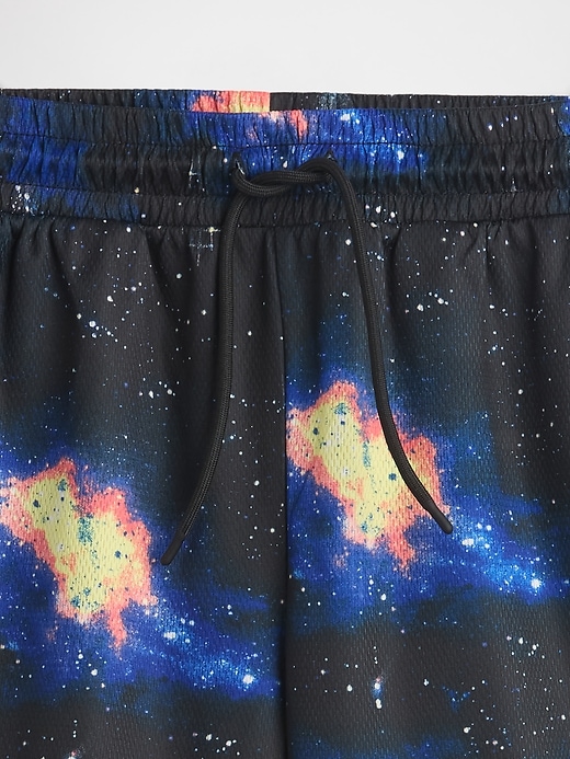 gapfit kinder-shorts 15 cm aus recyceltem mesh