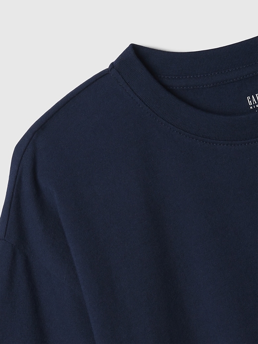 kinder-t-shirt mit lockerer passform