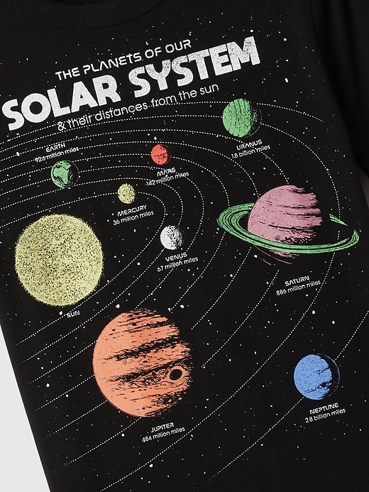kinder-t-shirt mit grafik