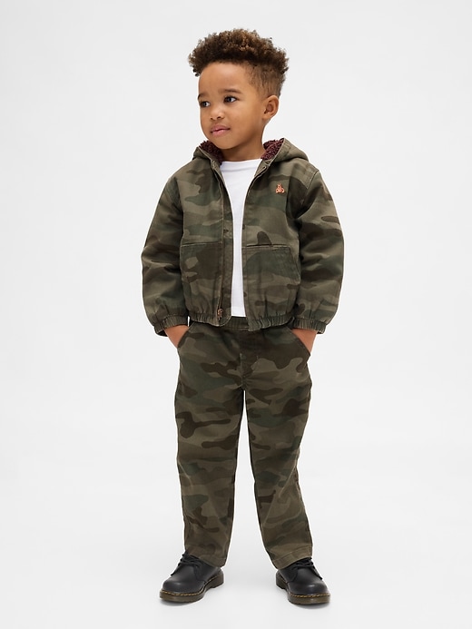 baby- und kleinkind-camo-jeans zum hineinschlüpfen baggy-jeans