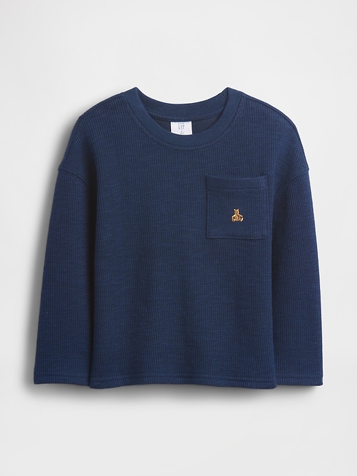 baby- und kleinkind-t-shirt mit rippstricktasche