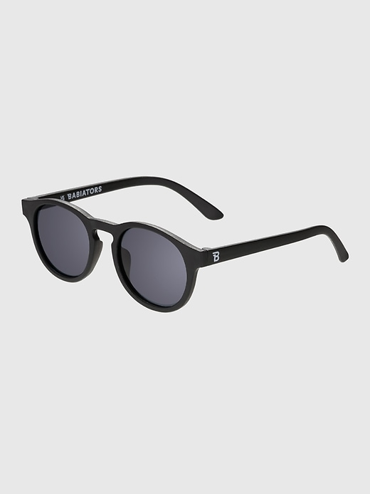 babiators sonnenbrille für kleinkinder und kinder mit schlüssellochausschnitt