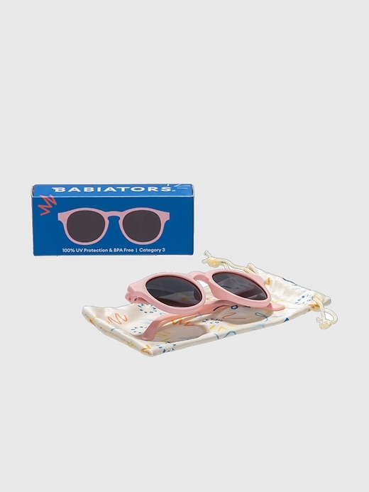 babiators sonnenbrille für kleinkinder und kinder mit schlüssellochausschnitt