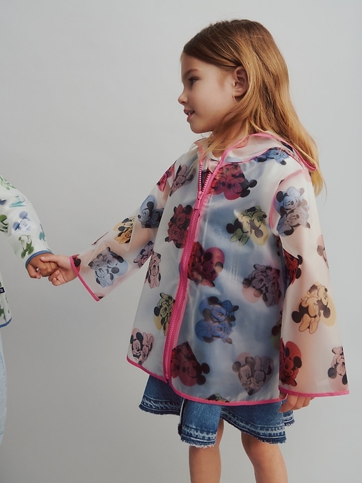 gap × disney baby- und kleinkind-regenmantel mit mickey mouse