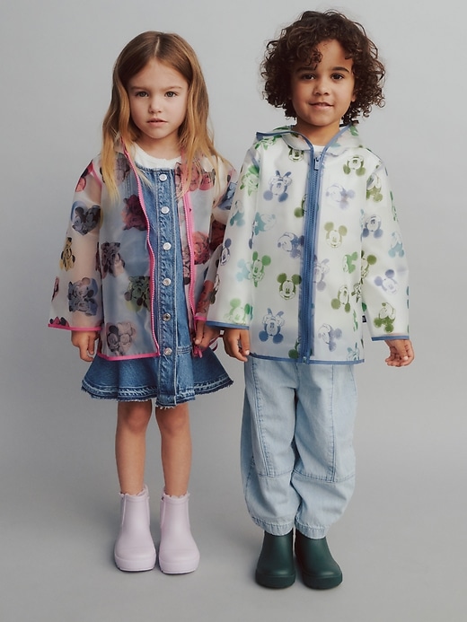 gap × disney baby- und kleinkind-regenmantel mit mickey mouse
