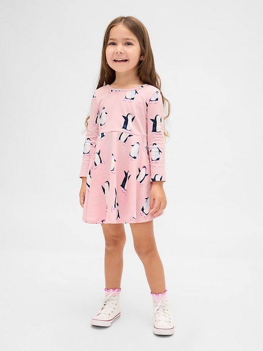 baby- und kleinkind-drehkleid zum kombinieren