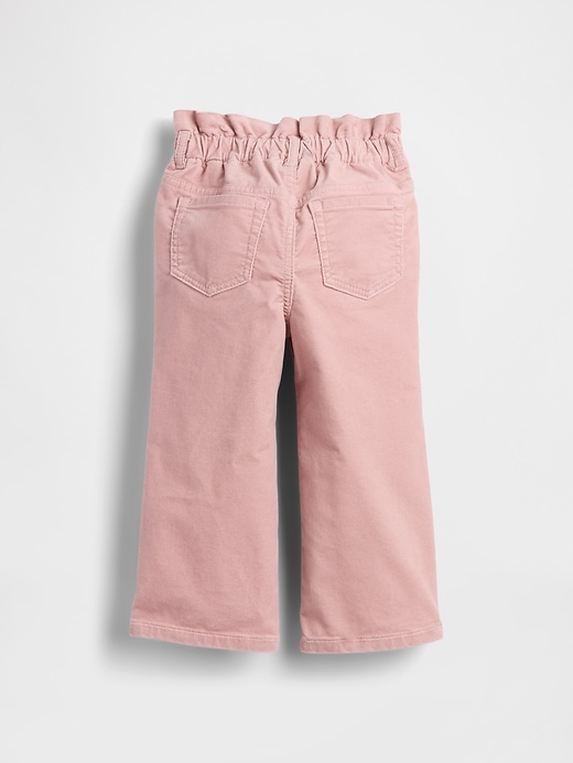 baby- und kleinkind-jeans mit samtschleife