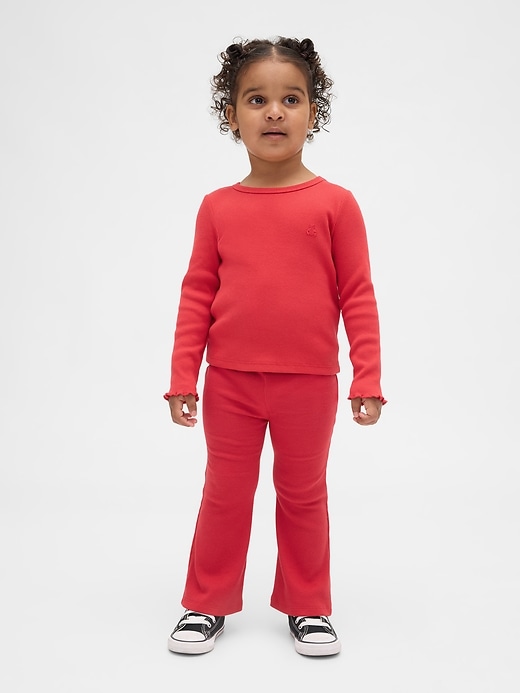 baby- und kleinkind-leggings zum kombinieren mit rippstrick-schlaghosen