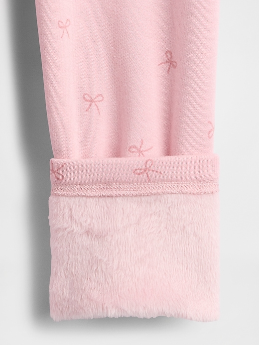 baby- und kleinkind-leggings mit kuscheligem futter