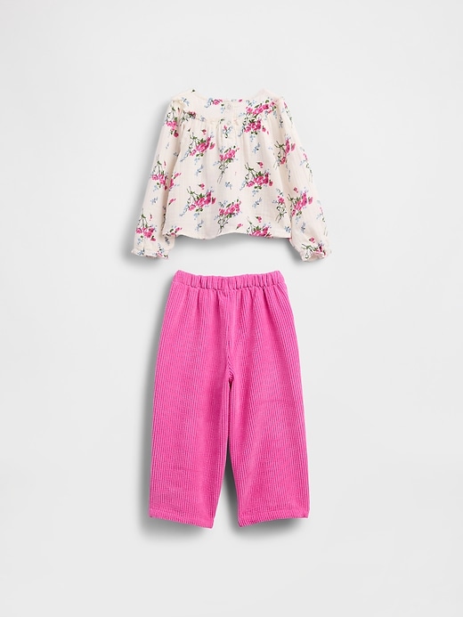 baby- und kleinkind-outfit-set aus baumwollgaze und cord