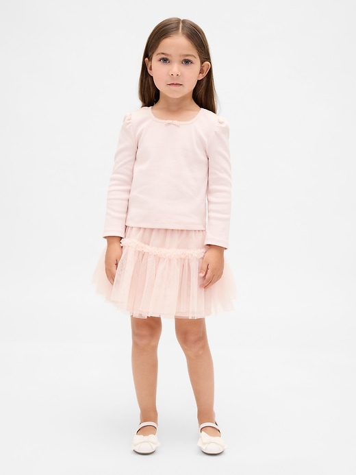 baby- und kleinkind-outfit-set aus rippenstoff und tüll